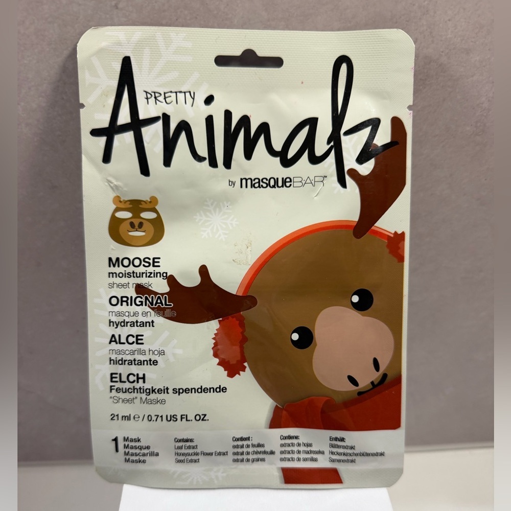🩷5/$10🩷 Pretty Animalz Moose Moisturizing Sheet Mask - Brown & Red